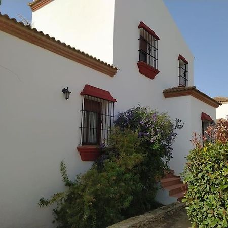 Agradable Casa Con Piscina En La Serrania. 阿里亚特 外观 照片