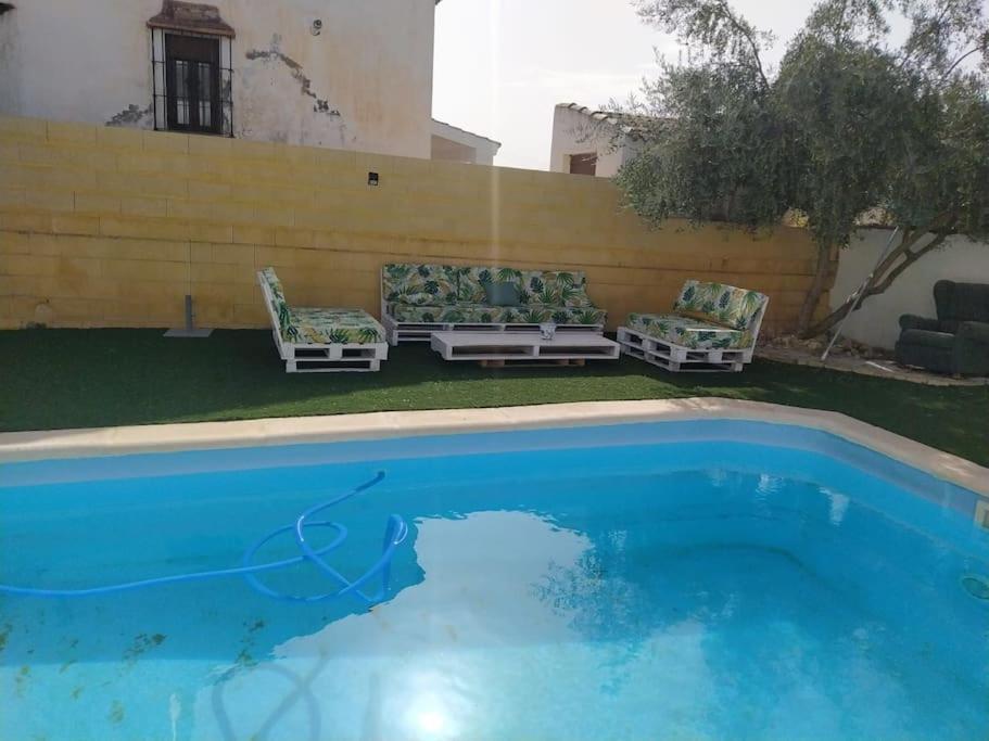 Agradable Casa Con Piscina En La Serrania. 阿里亚特 外观 照片